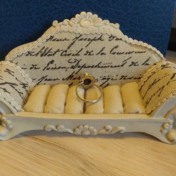 Genuine Amethyst Silver Ring - Picture 4 of 7